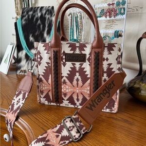 Wrangler Geometric Brown and Cream Crossbody Bag